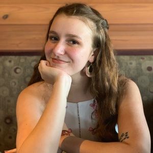 Meet your Posher, Zoe